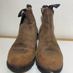 Blundstone Heeled Chelsea Boots - Rustic Brown Womans 9